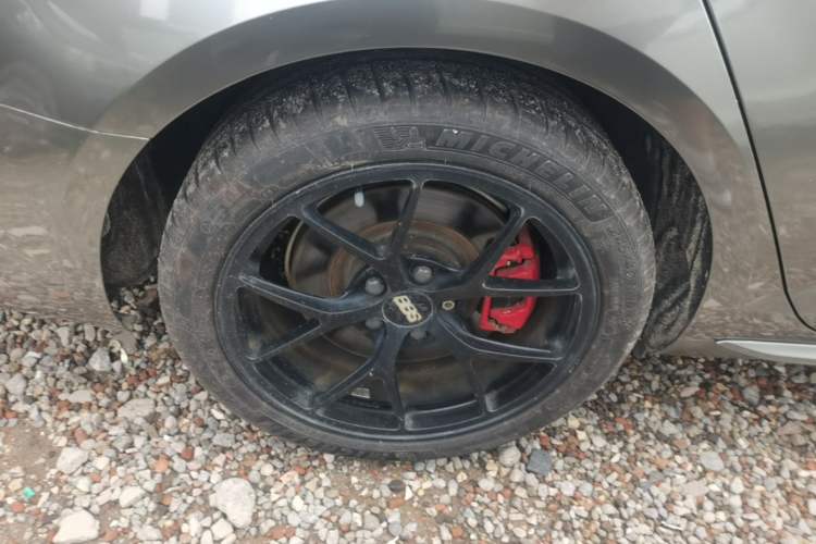 Used Audi A4L 2019 45 TFSI quattro Individual Sport Edition China V Right Rear Wheel Hub