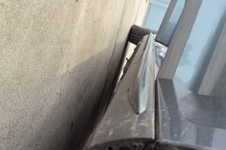 Used Audi A4L 2019 40 TFSI Ambition China VI Right Side Sill