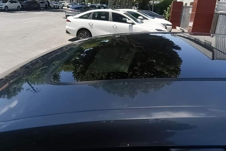 Used Audi A4L 2019 40 TFSI Ambition China VI Roof