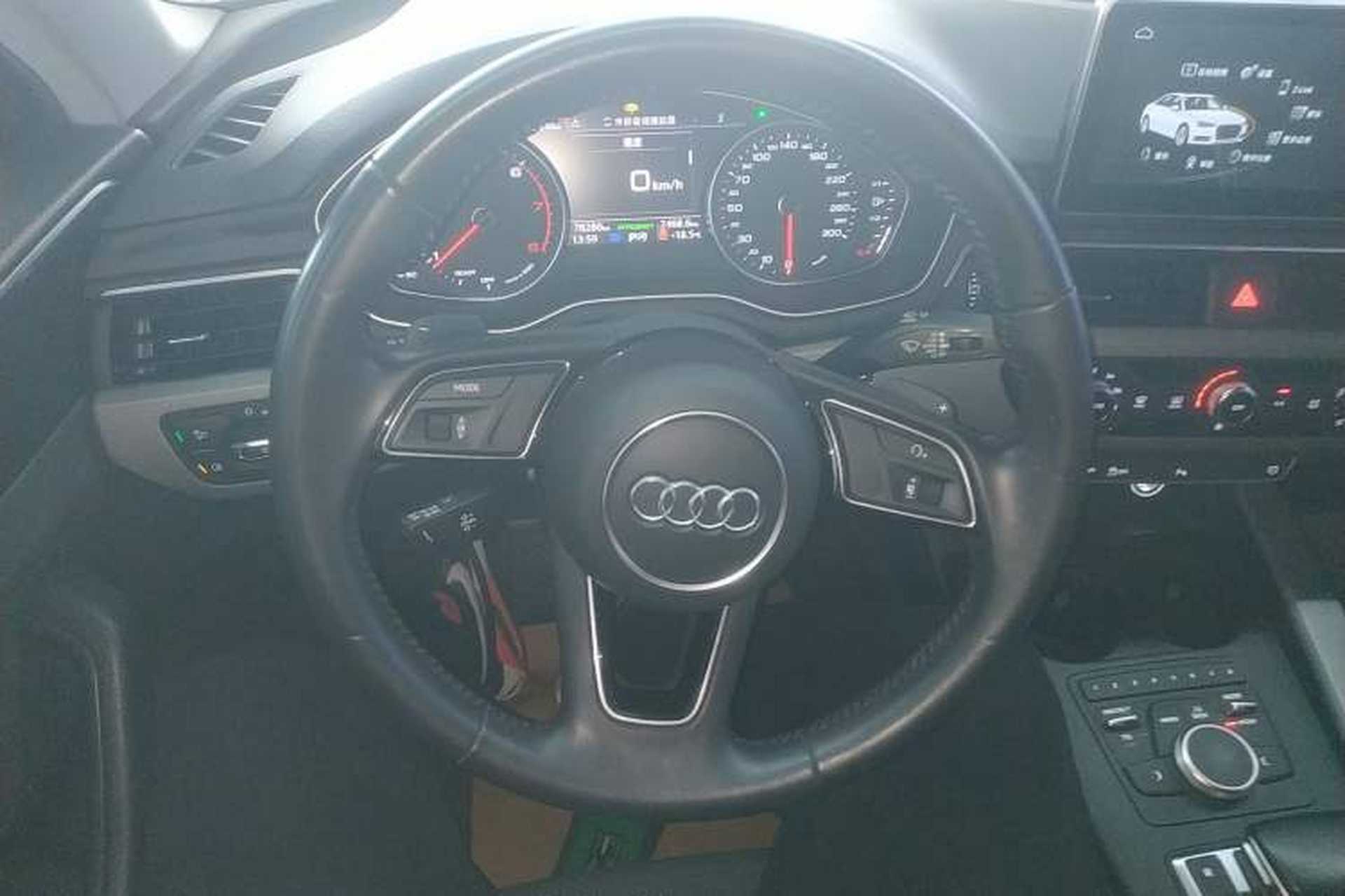Used Audi A4L 2019 40 TFSI Ambition China VI Steering Wheel