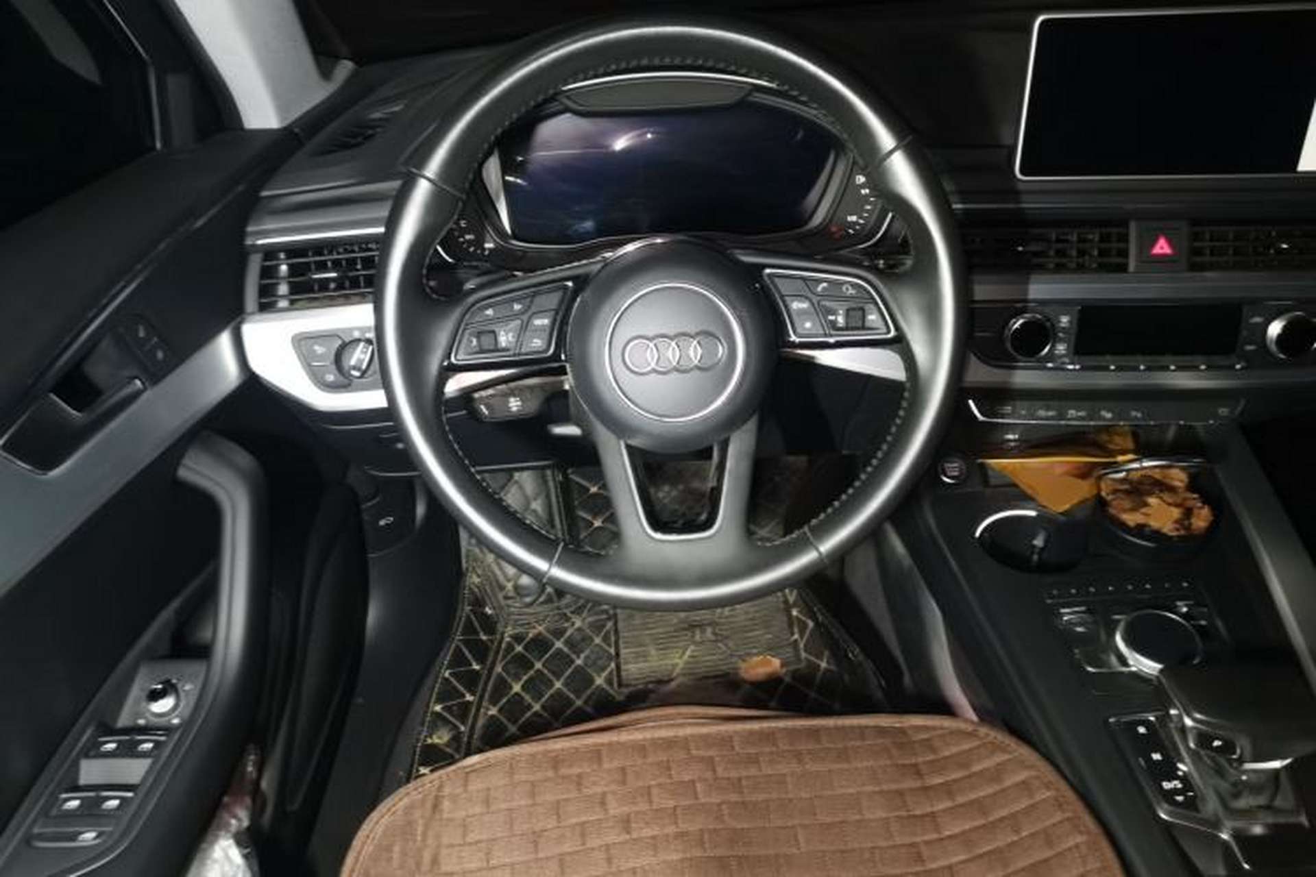 Used Audi A4L 2019 40 TFSI Fashion Version China V Steering Wheel