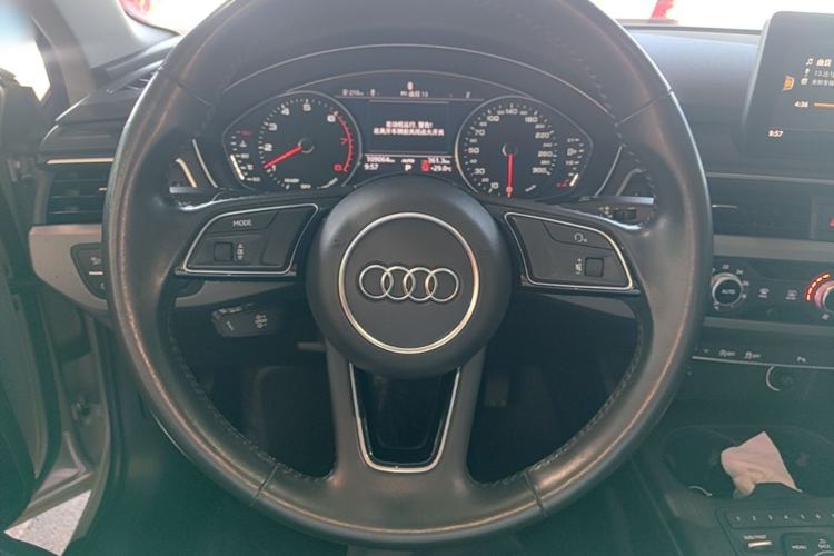 Used Audi A4L 2019 40 TFSI Ambition China VI Steering Wheel