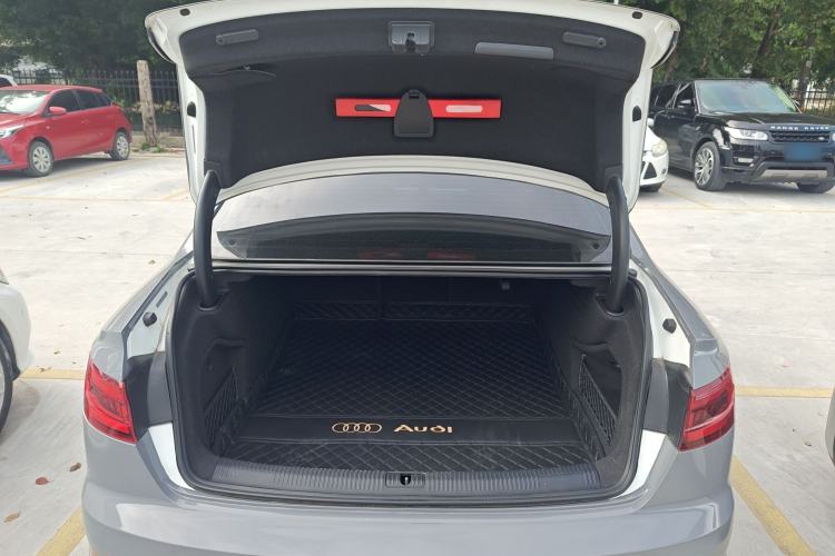 Used Audi A4L 2019 40 TFSI Fashion Version China V Trunk