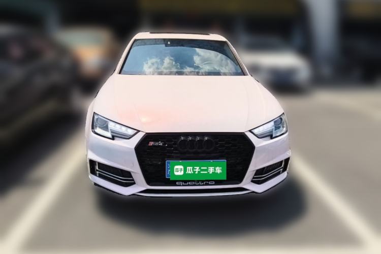 Used Audi A4L 2019 40 TFSI Ambition China VI Front