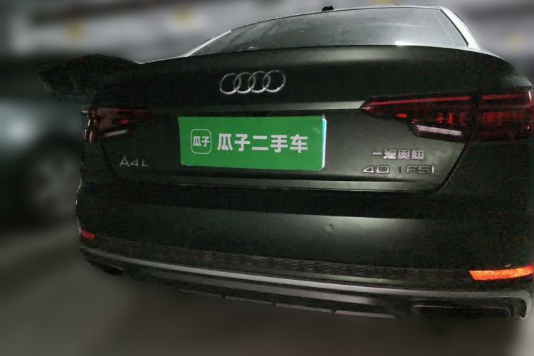 Used Audi A4L 2019 40 TFSI Fashion Edition China VI Emission Standard Rear Right 45 Deg