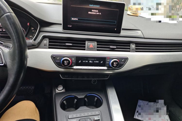 Used Audi A4L 2019 40 TFSI Fashion Version China V Audio And AC Panel
