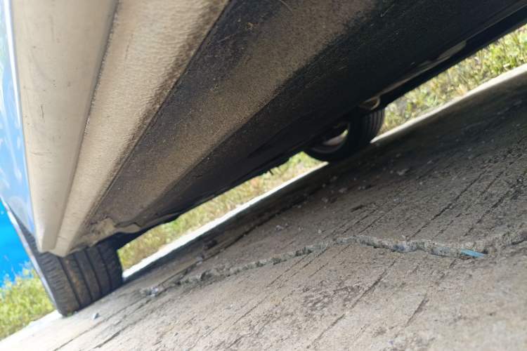 Used Audi A4L 2019 40 TFSI Fashion Edition China VI Emission Standard Chassis Front Left