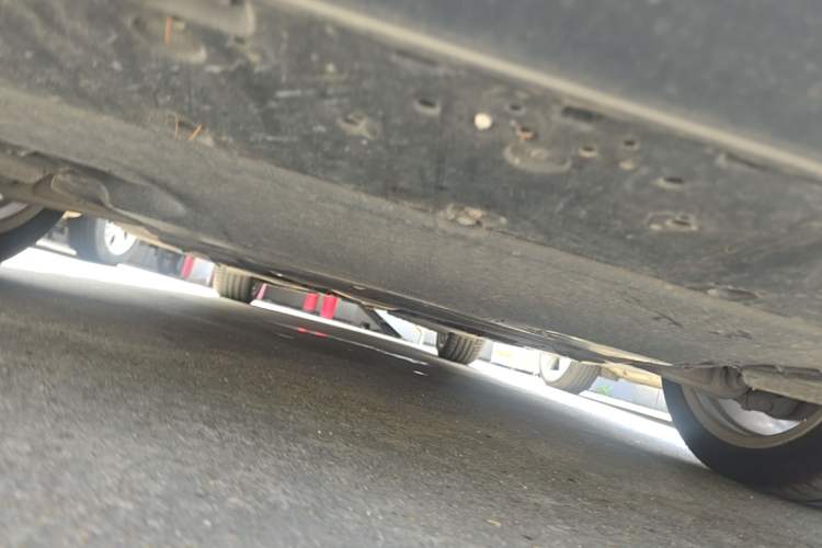 Used Audi A4L 2019 40 TFSI Fashion Edition China VI Emission Standard Chassis Front