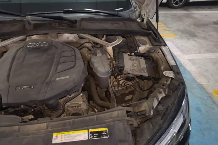 Used Audi A4L 2019 45 TFSI quattro Individual Sport Edition China V Engine Bay Left