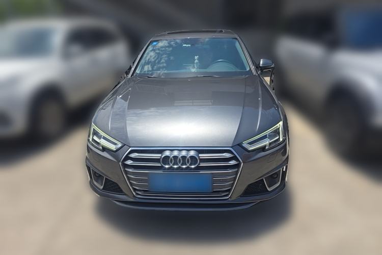 Used Audi A4L 2019 40 TFSI Fashion Edition China VI Emission Standard Front