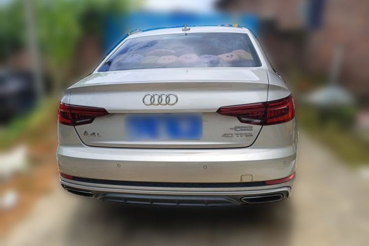 Used Audi A4L 2019 40 TFSI Fashion Edition China VI Emission Standard Rear