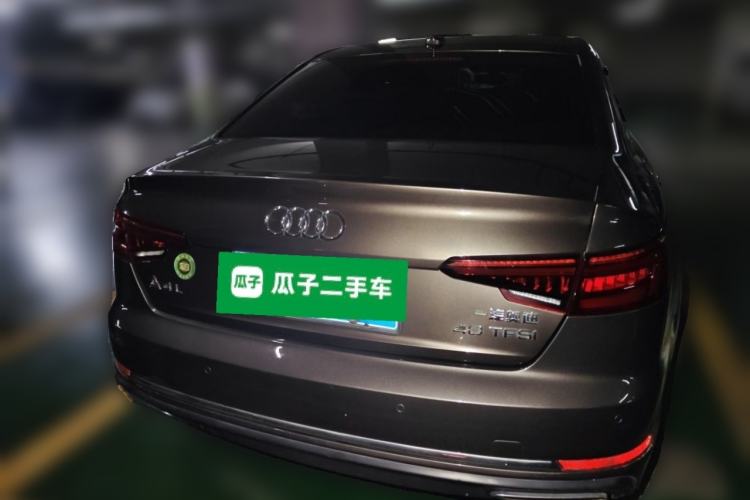 Used Audi A4L 2019 40 TFSI Ambition China VI Rear