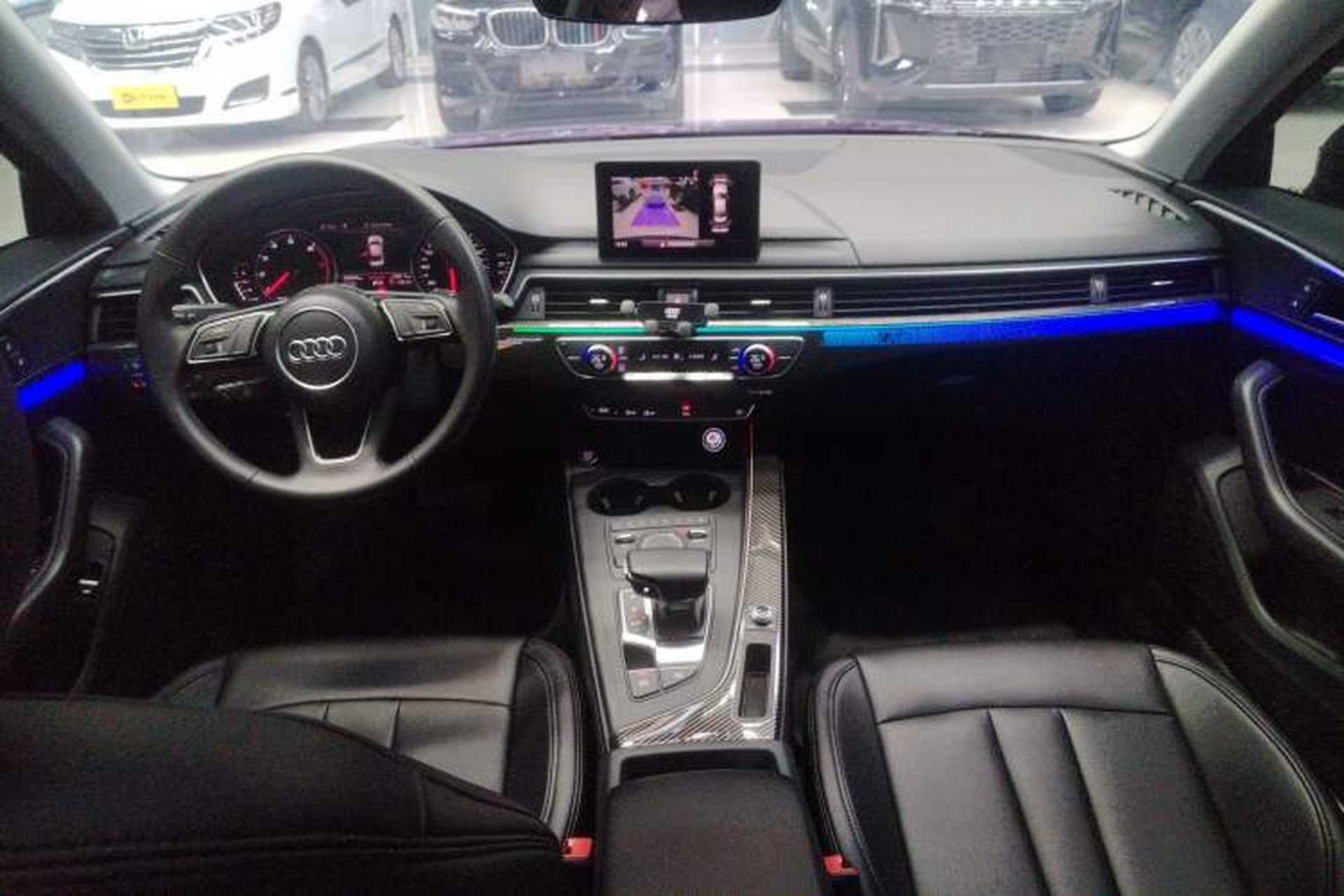 Used Audi A4L 2019 40 TFSI Ambition Version China V Center Console