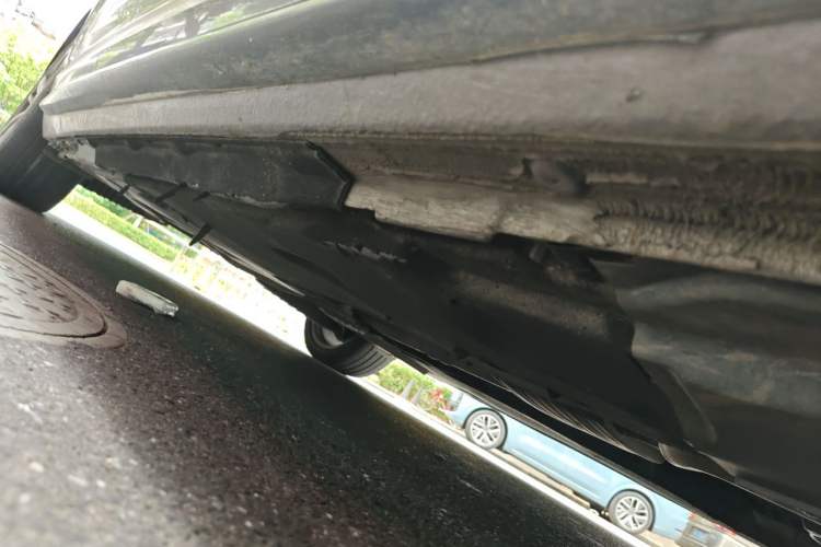 Used Audi A4L 2019 40 TFSI Fashion Edition China VI Emission Standard Chassis Front Right