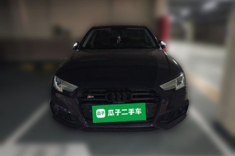 Used Audi A4L 2019 40 TFSI Ambition China VI Front