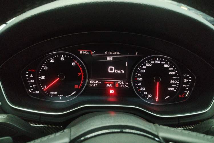 Used Audi A4L 2019 40 TFSI Ambition Version China V Instrument Cluster