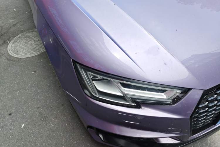 Used Audi A4L 2019 40 TFSI Fashion Edition China VI Emission Standard Right Front Headlight