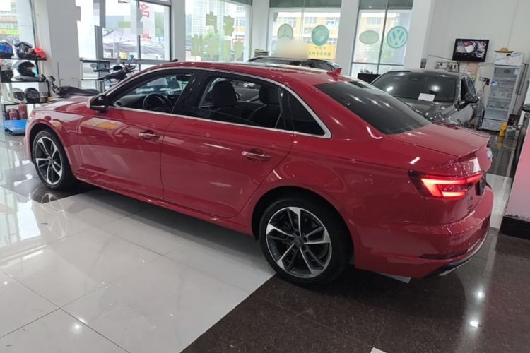 Used Audi A4L 2019 40 TFSI Ambition China VI Exterior 2
