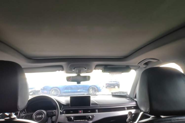 Used Audi A4L 2019 40 TFSI Fashion Version China V Headliner