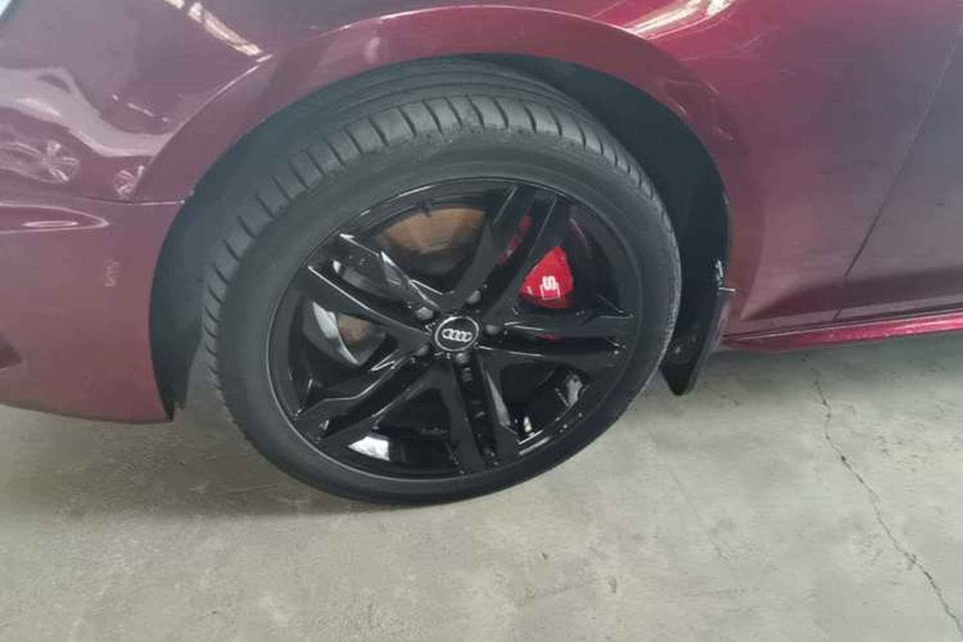 Used Audi A4L 2019 40 TFSI Ambition China VI Left Front Wheel Hub