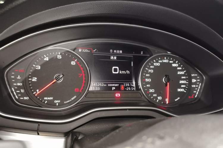 Used Audi A4L 2019 45 TFSI quattro Individual Sport Edition China VI Odometer Close Up