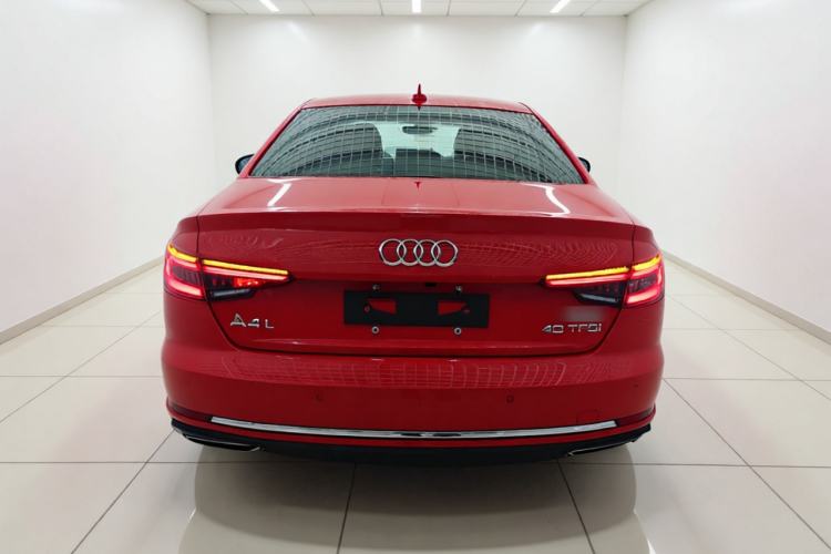 Used Audi A4L 2019 40 TFSI Ambition China VI Rear