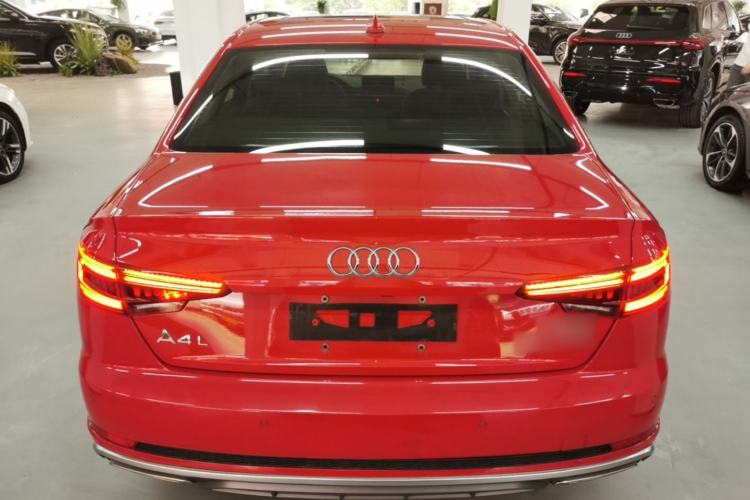 Used Audi A4L 2019 40 TFSI Fashion Edition China VI Emission Standard Rear