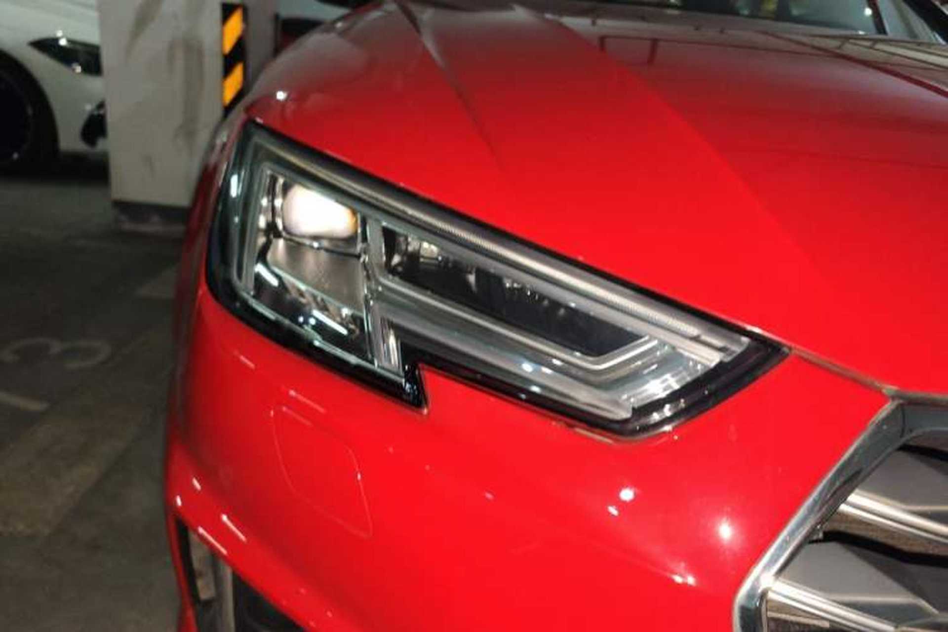 Used Audi A4L 2019 40 TFSI Fashion Edition China VI Emission Standard Right Front Headlight