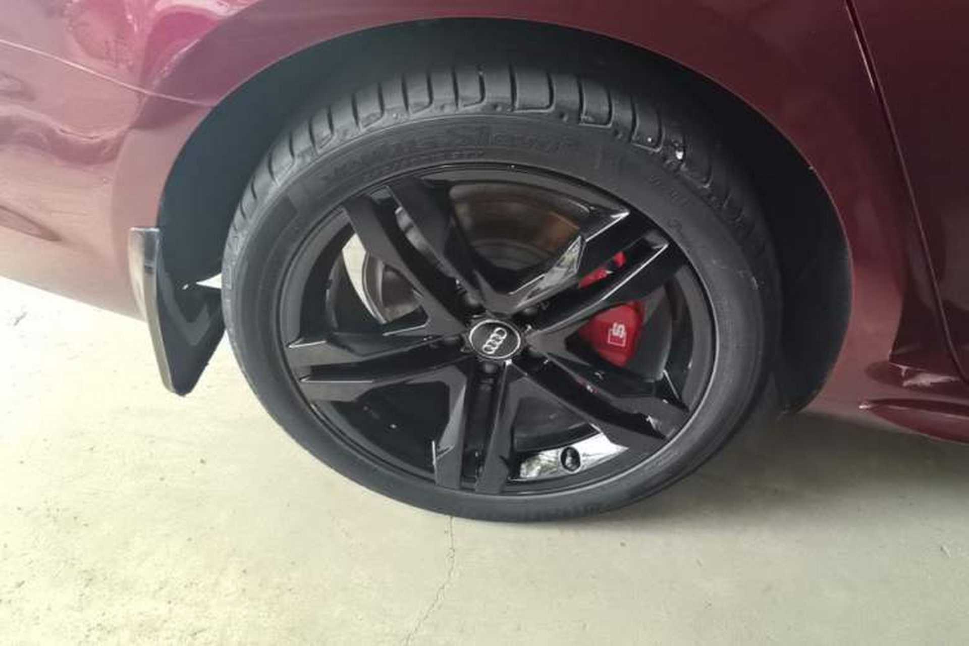 Used Audi A4L 2019 40 TFSI Ambition China VI Right Rear Wheel Hub