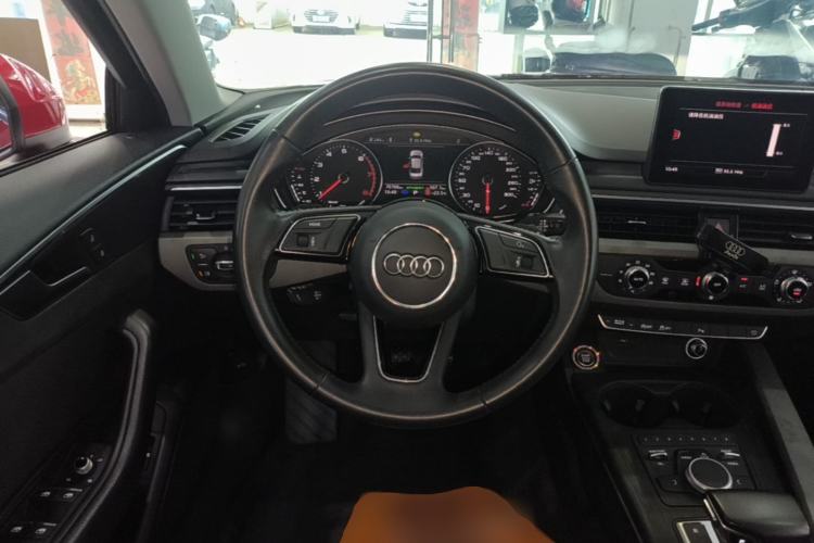 Used Audi A4L 2019 40 TFSI Ambition China VI Steering Wheel