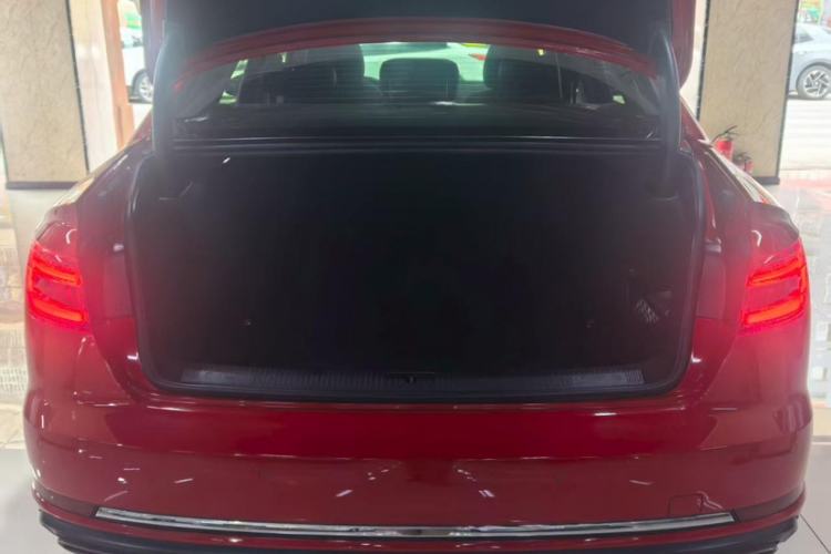 Used Audi A4L 2019 40 TFSI Fashion Version China V Trunk