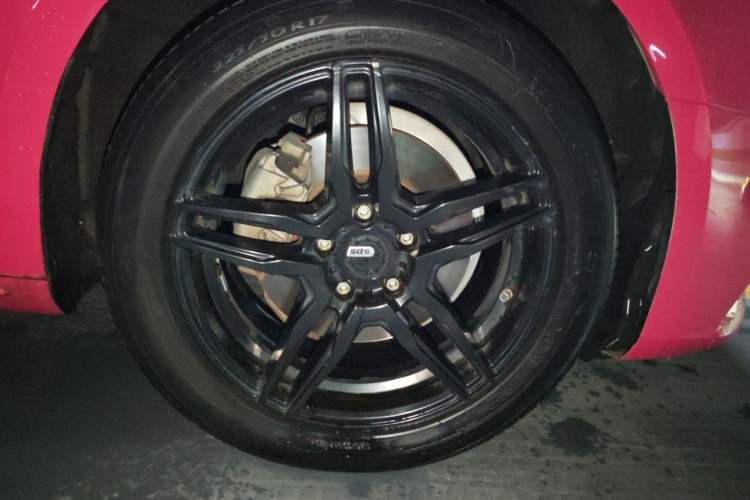Used Audi A4L 2019 40 TFSI Ambition China VI Right Front Wheel Hub