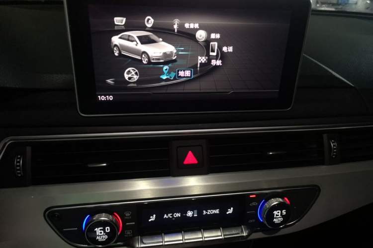Used Audi A4L 2019 40 TFSI Fashion Edition China VI Emission Standard Audio And AC Panel