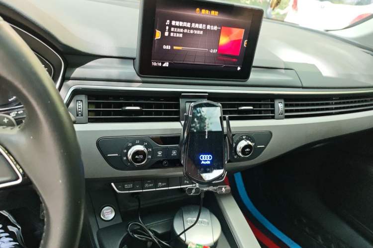 Used Audi A4L 2019 40 TFSI Ambition China VI Audio And AC Panel