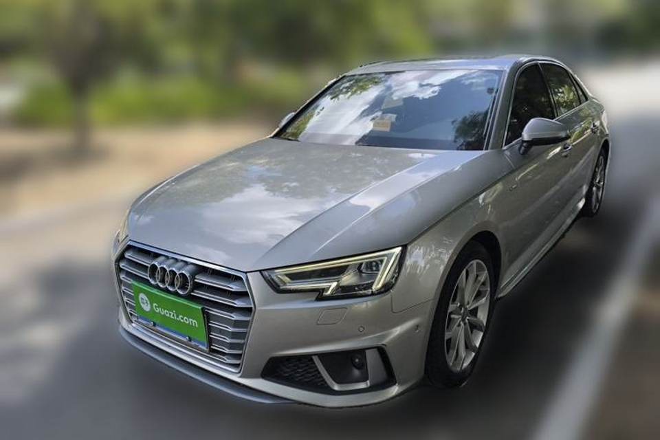 Audi A4L 2019
