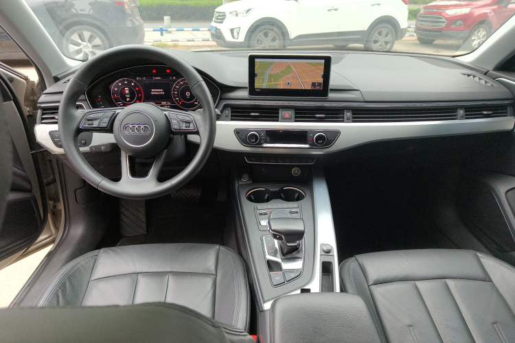 Used Audi A4L 2019 40 TFSI Fashion Version China V Center Console