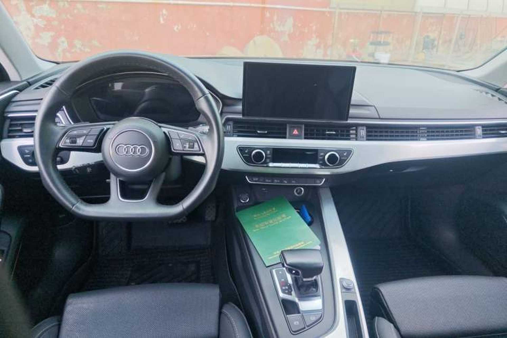 Used Audi A4L 2019 45 TFSI quattro Individual Sport Edition China VI Center Console