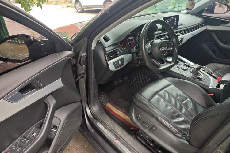 Used Audi A4L 2019 45 TFSI quattro Individual Sport Edition China VI Driver Seat