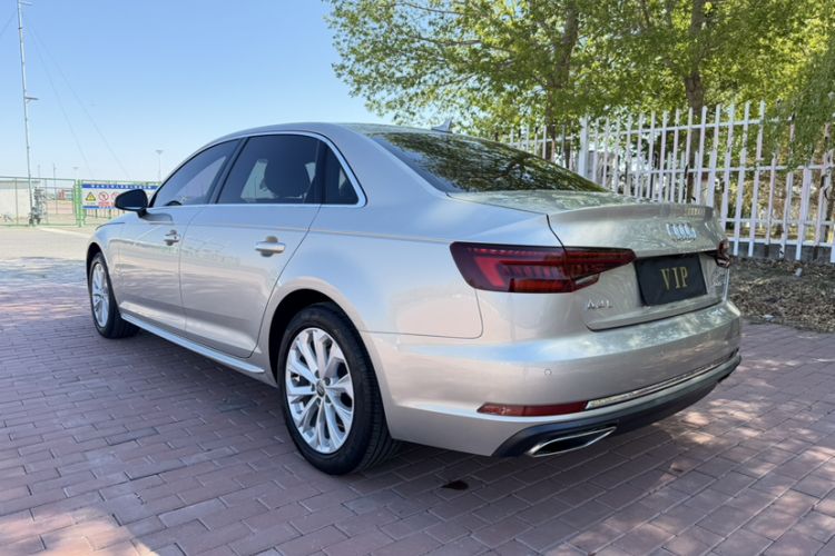 Used Audi A4L 2019 40 TFSI Ambition China VI Exterior 3