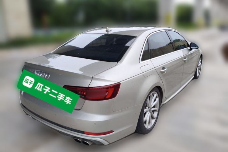 Used Audi A4L 2019 40 TFSI Fashion Edition China VI Emission Standard Exterior 5