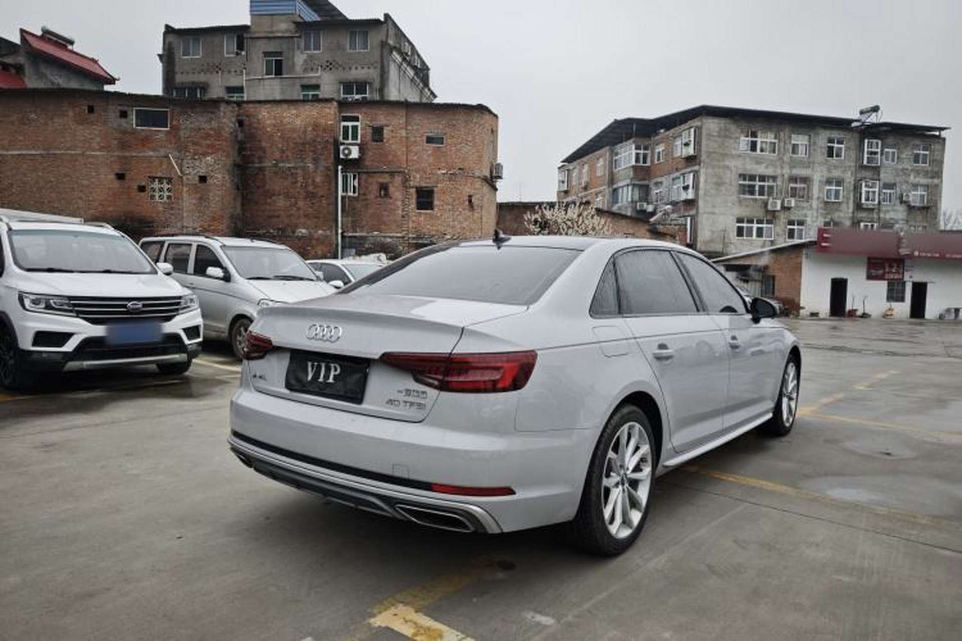 Used Audi A4L 2019 40 TFSI Fashion Edition China VI Emission Standard Exterior 5
