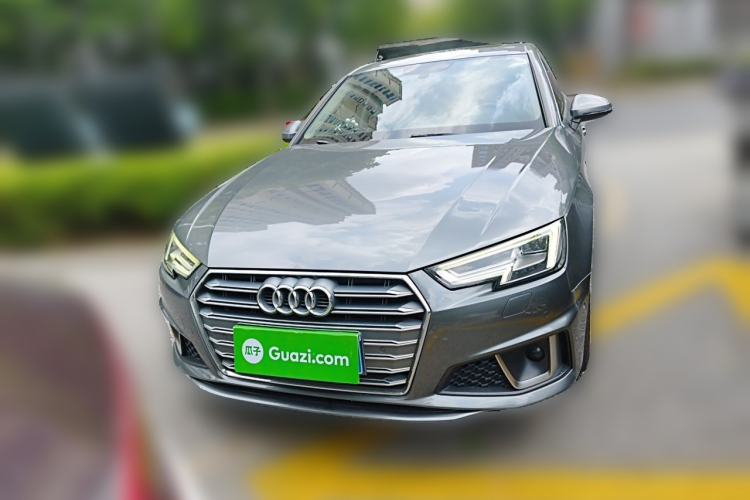 Used Audi A4L 2019 40 TFSI Fashion Edition China VI Emission Standard Front