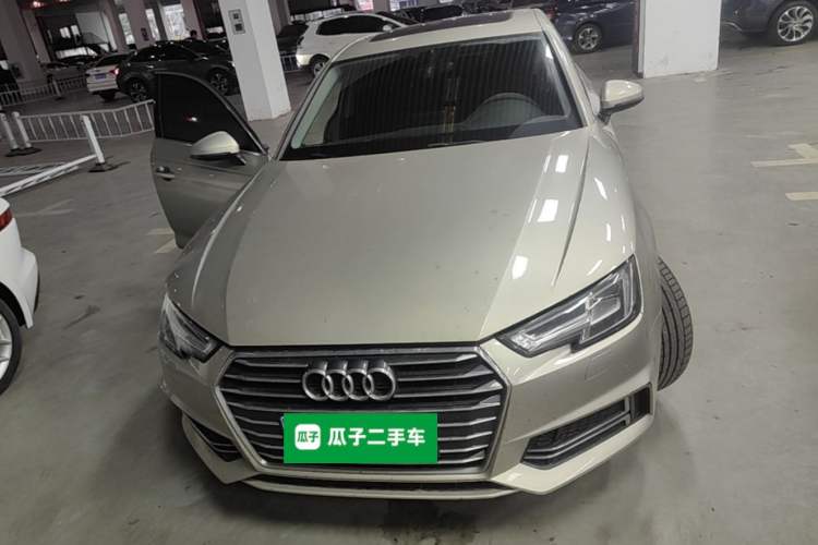 Used Audi A4L 2019 40 TFSI Ambition China VI Front