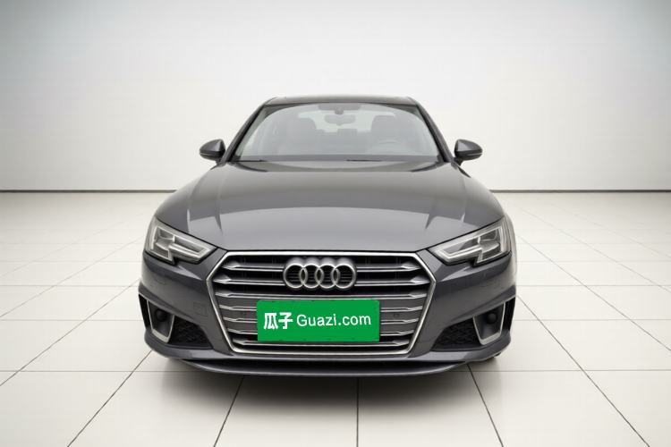 Used Audi A4L 2019 40 TFSI Fashion Edition China VI Emission Standard Front