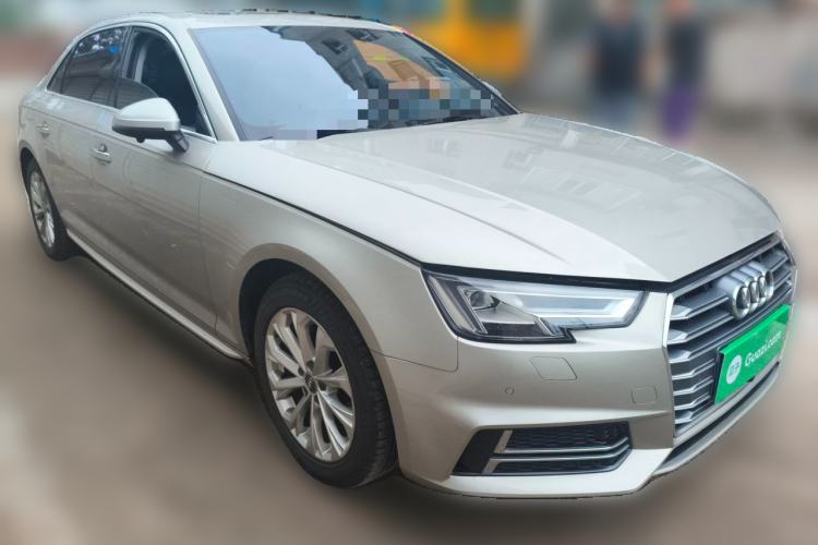 Used Audi A4L 2019 40 TFSI Ambition China VI Front Right 45 Deg