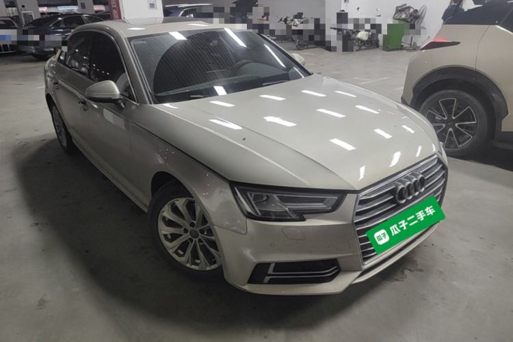 Used Audi A4L 2019 40 TFSI Ambition China VI Front Right 45 Deg