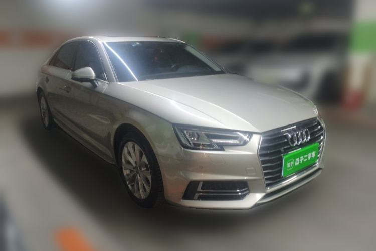 Used Audi A4L 2019 40 TFSI Ambition Version China V Front Right 45 Deg