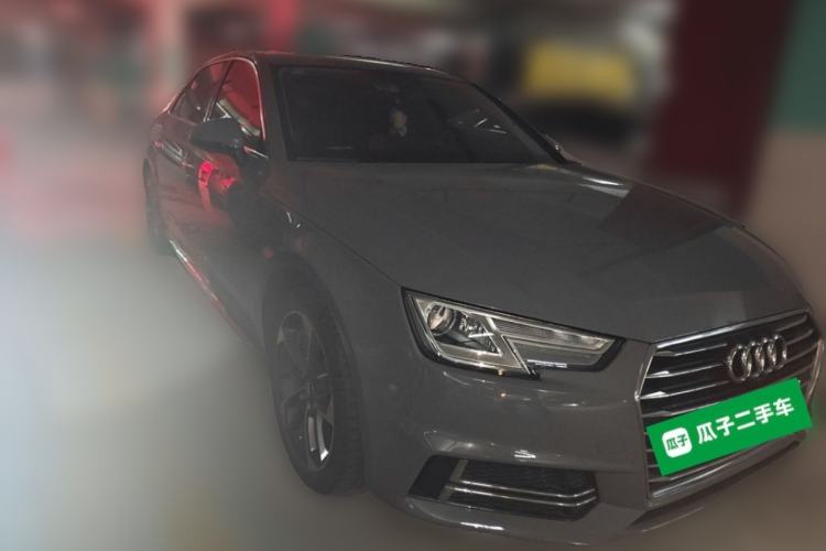 Used Audi A4L 2019 40 TFSI Ambition China VI Front Right 45 Deg
