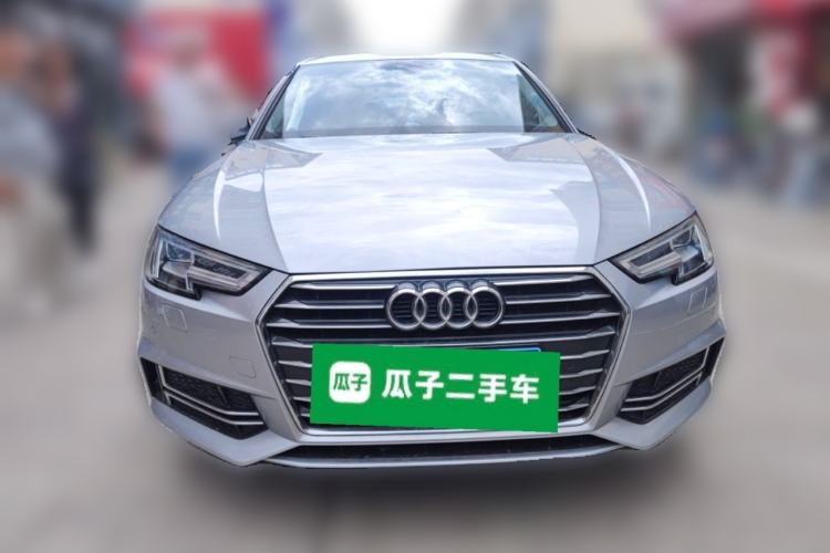 Used Audi A4L 2019 40 TFSI Ambition China VI Front