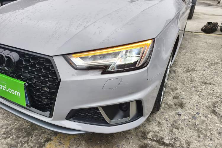 Used Audi A4L 2019 40 TFSI Fashion Edition China VI Emission Standard Left Front Headlight